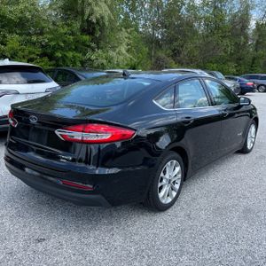 FORD FUSION HYBRID SE - 6