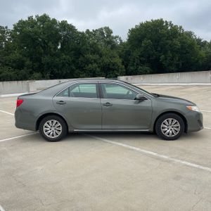 صورة 10 لـ 2012 Toyota CAMRY LE