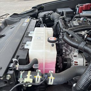 2025 Toyota 4RUNNER SR5 — миниатюра 46