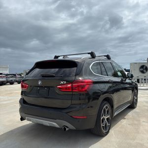 BMW X1 xDrive28i - 8