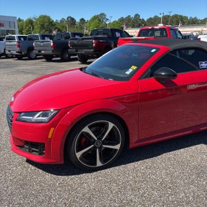 AUDI TT 2.0T QUATTRO - 2