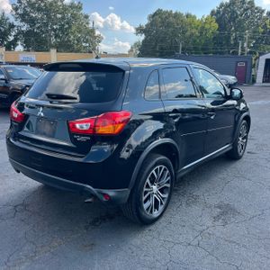2016 Mitsubishi OUTLANDER SPORT 2.0 ES 照片 8