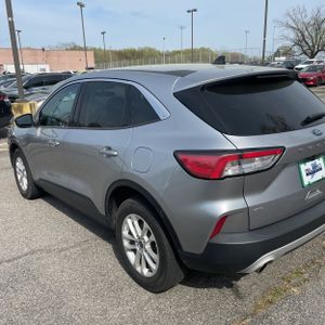 FORD ESCAPE SE - 5