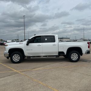 CHEVROLET SILVERADO 2500HD LT - 3