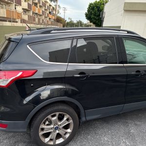 FORD ESCAPE SE - 9