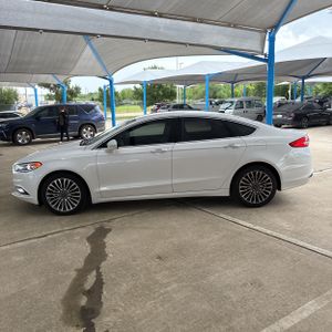 FORD FUSION SE - 3