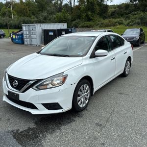2017 Nissan SENTRA S 照片 1