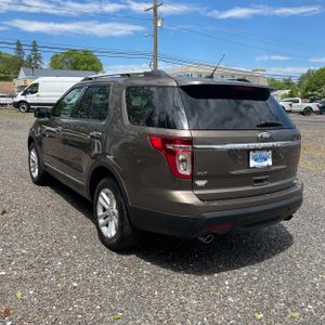 FORD EXPLORER XLT - 5