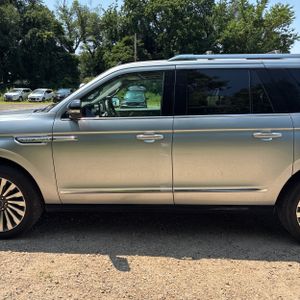 صورة 4 لـ 2020 Lincoln NAVIGATOR L RESERVE