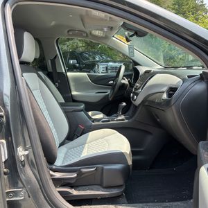 صورة مصغرة 33 لـ 2021 Chevrolet EQUINOX LS