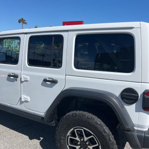 JEEP WRANGLER 4-DOOR RUBICON 4X4 - 6