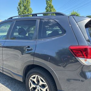 صورة 6 لـ 2019 Subaru FORESTER PREMIUM