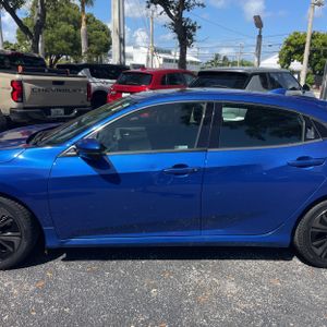 صورة 4 لـ 2018 Honda CIVIC EX