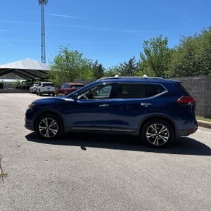 NISSAN ROGUE SV - 3