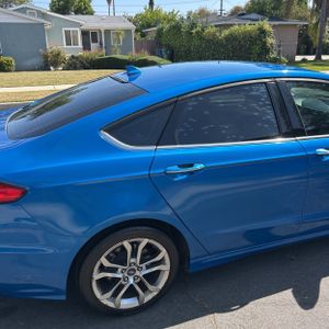 FORD FUSION SEL - 9