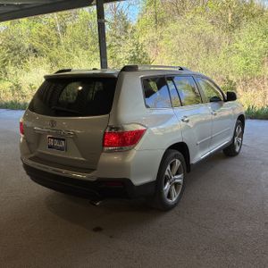 TOYOTA HIGHLANDER - 8