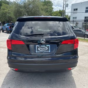 HONDA PILOT EX - 7