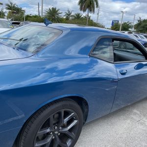 DODGE CHALLENGER GT - 9