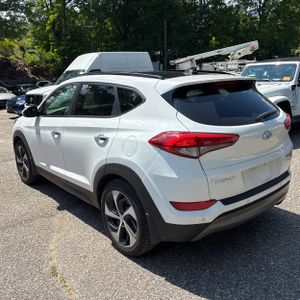 صورة 5 لـ 2016 Hyundai TUCSON LIMITED