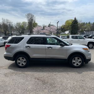 FORD EXPLORER BASE - 10