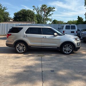 FORD EXPLORER LIMITED - 10