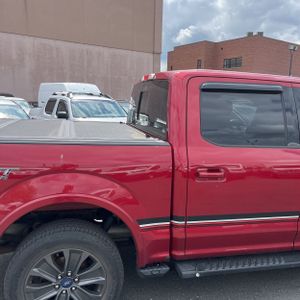 FORD F-150 LARIAT - 9