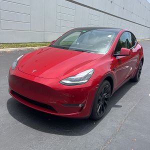 TESLA MODEL Y LONG RANGE - 1