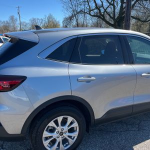 FORD ESCAPE ACTIVE - 9