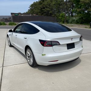 TESLA MODEL 3 BASE - 5