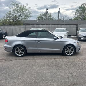 AUDI A3 2.0T PREMIUM - 10