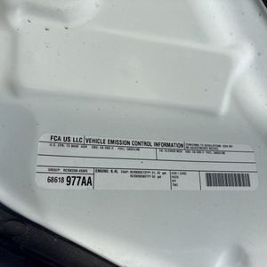 2024 RAM 3500 TRADESMAN thumbnail 44