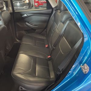 صورة مصغرة 33 لـ 2015 FORD FOCUS SE