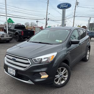 FORD ESCAPE SE - 1
