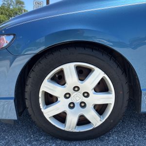 2010 Honda CIVIC LX — миниатюра 17