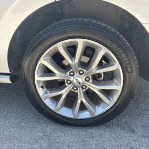 صورة 18 لـ 2019 FORD EXPEDITION PLATINUM