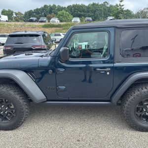 صورة 4 لـ 2025 JEEP WRANGLER WILLYS