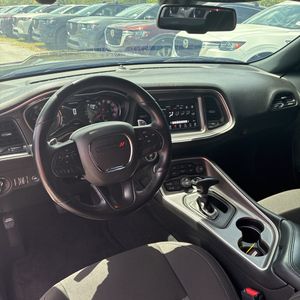 صورة مصغرة 35 لـ 2022 Dodge CHALLENGER GT