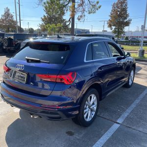 AUDI Q3 S-LINE PREM 45 - 7