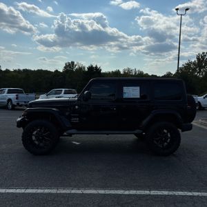 2018 JEEP WRANGLER UNLIMITED SAHARA 照片 3