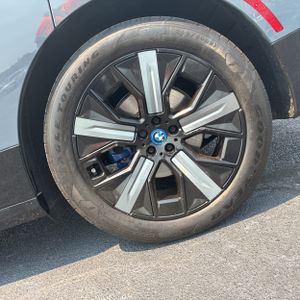 2022 BMW IX XDRIVE50 — фото 18