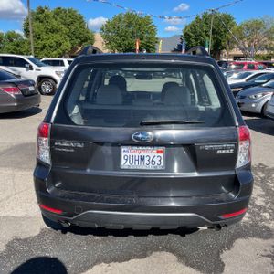 SUBARU FORESTER X - 7