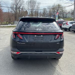 HYUNDAI TUCSON SEL - 7