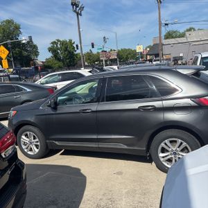FORD EDGE SEL - 3