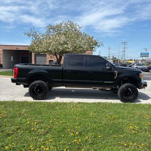 FORD F-250 SUPER DUTY PLATINUM - 10