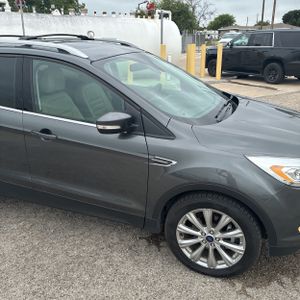 2017 FORD ESCAPE TITANIUM — миниатюра 13