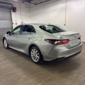 TOYOTA CAMRY - 5