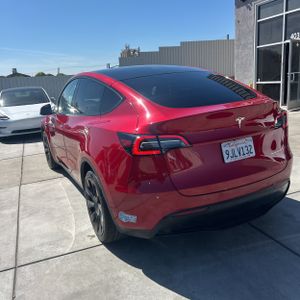 TESLA MODEL Y LONG RANGE - 5
