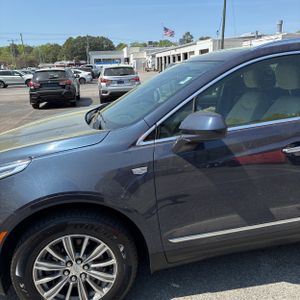 CADILLAC XT5 LUXURY - 2