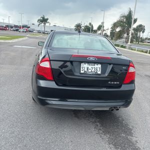 FORD FUSION SE - 7