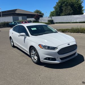 صورة مصغرة 12 لـ 2015 FORD FUSION SE